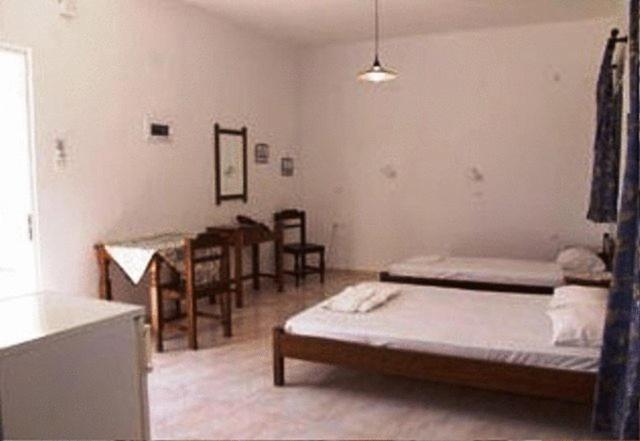 Amfitrion Hotel Vári Oda fotoğraf
